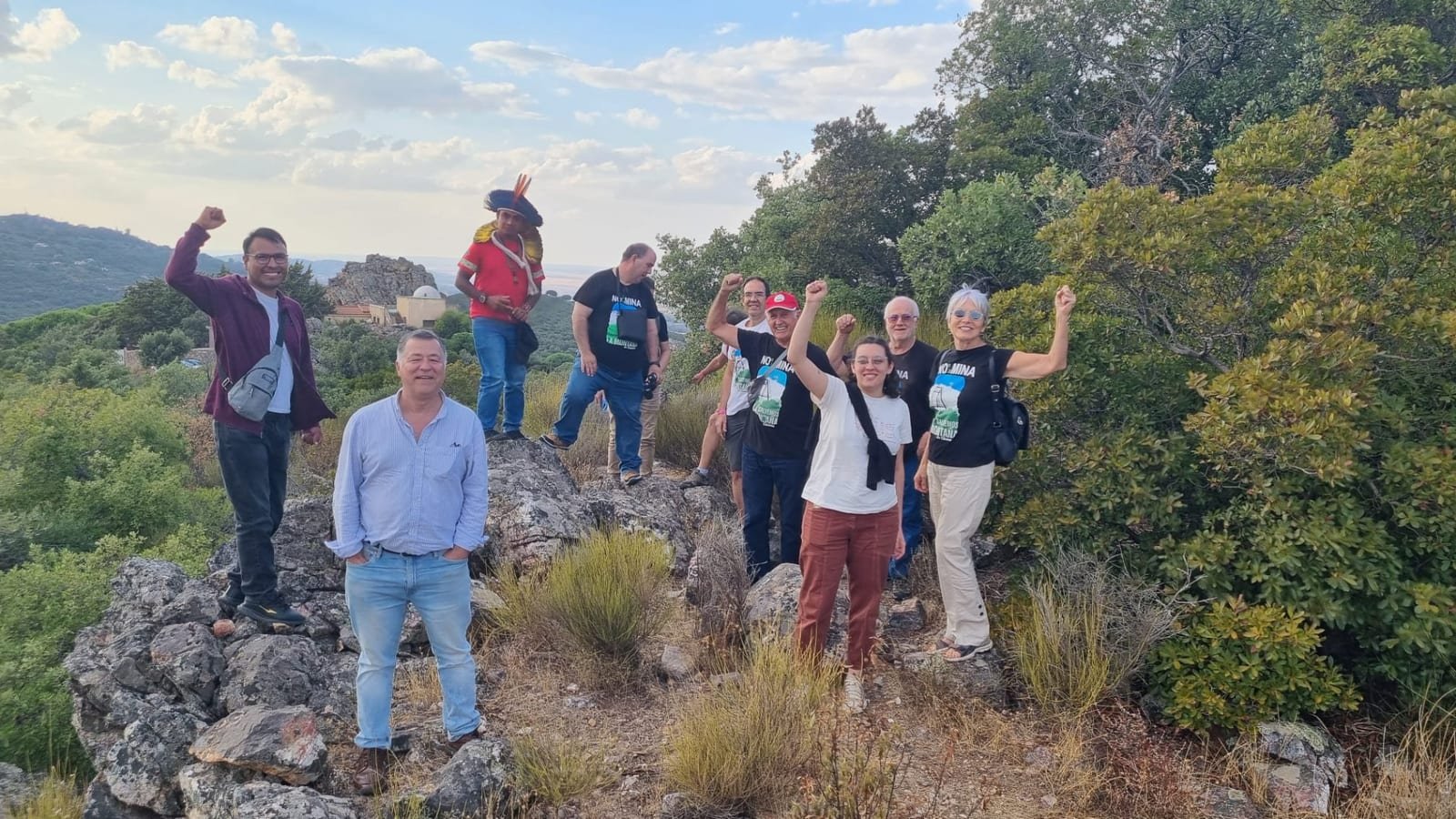 Juntar las resistencias: no más zonas de sacrificios en territorios de vida, encuentro con la Plataforma Salvemos la Montaña en España